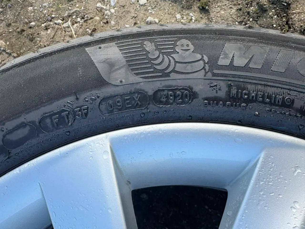 Billede 6 - Fine 5X112 Sommerhjul med 215/55-17 Michelin