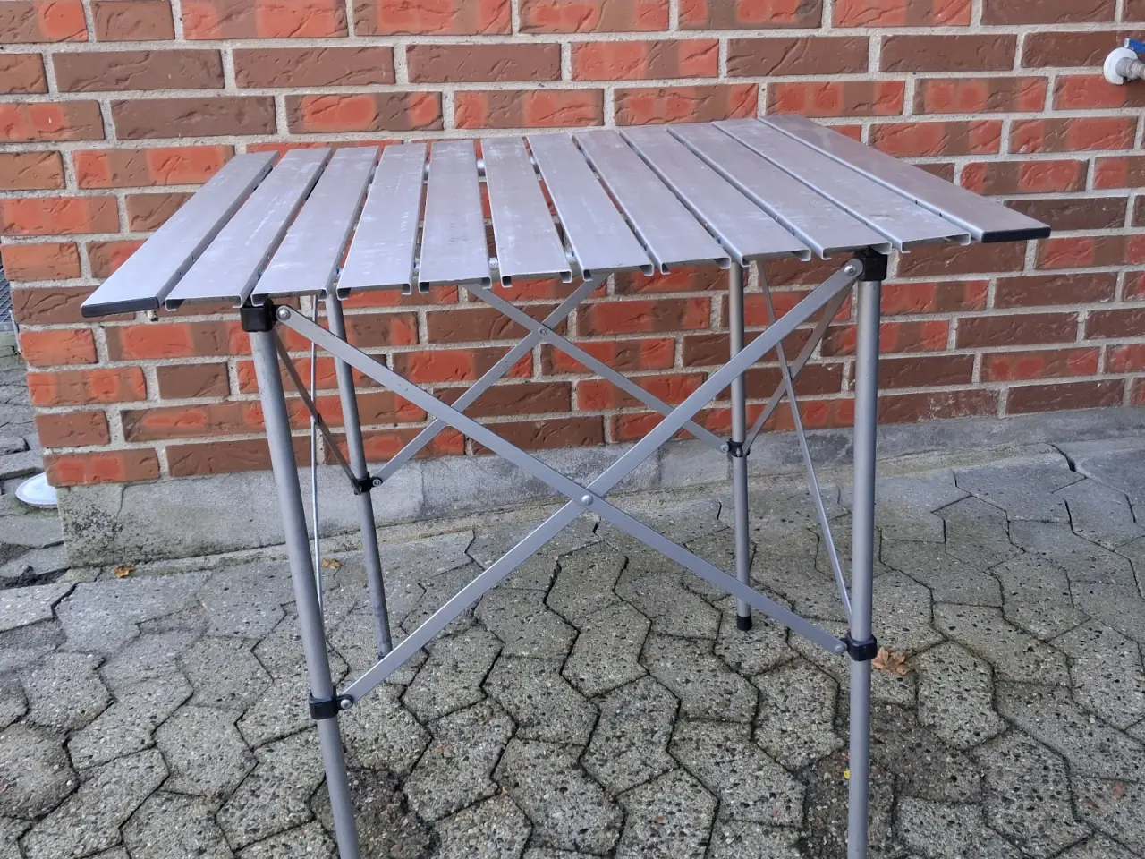 Billede 2 - Camping bord.