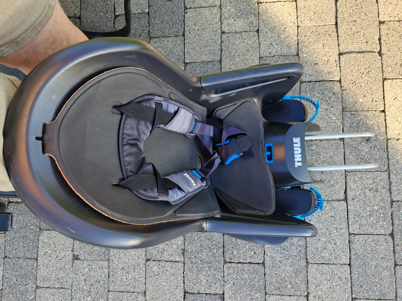 Billede 3 - Rigtig Fin THULE CYKELSTOL med lås