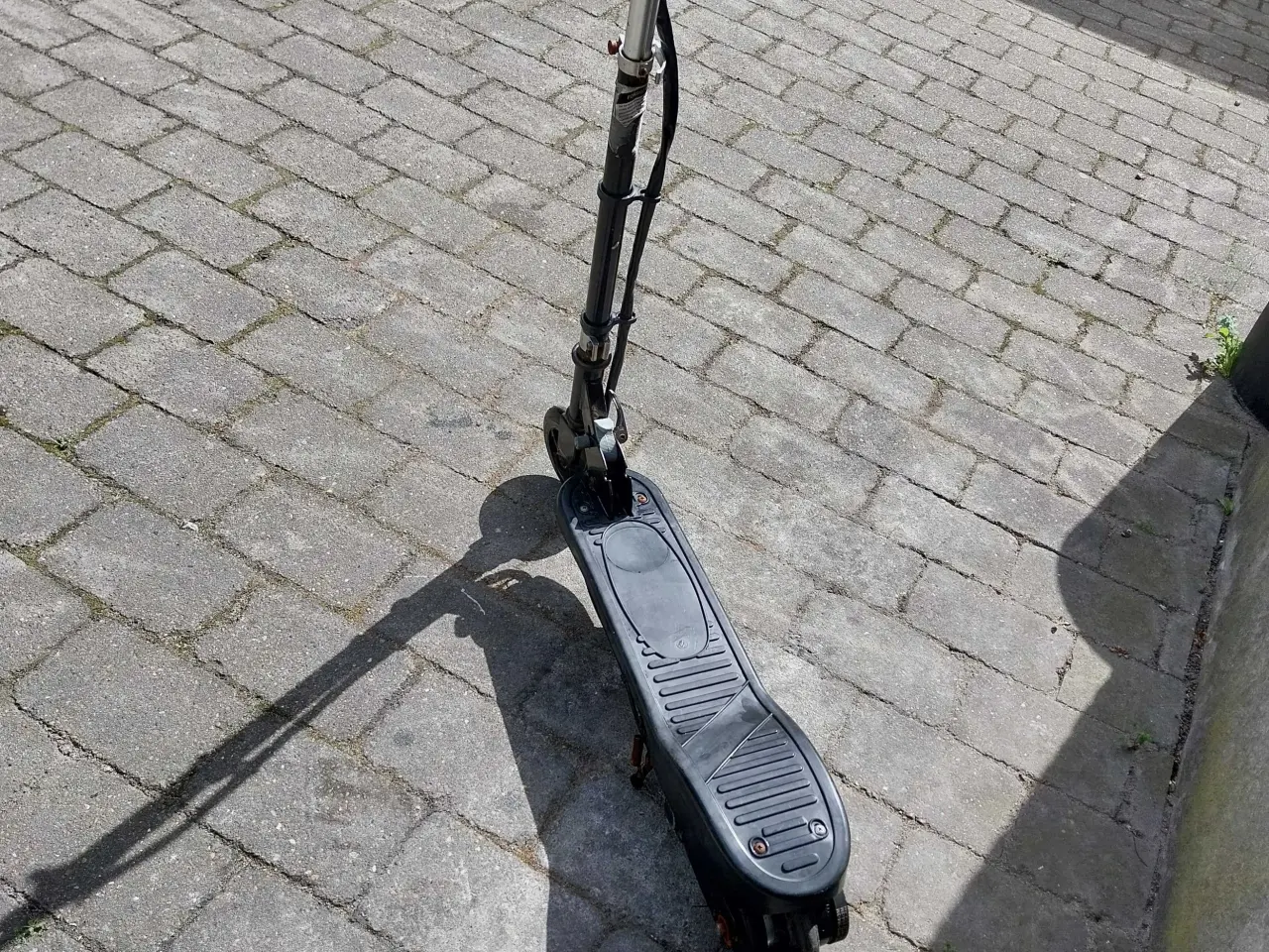 Billede 3 - Løbehjul 88 cm høj