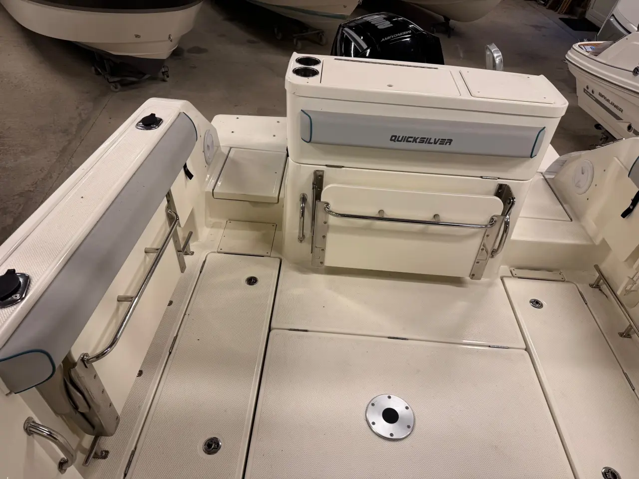 Billede 13 - Captur 705 Pilothouse med 225 hk Mercury-EFI DS 3,4L V6 XL - alt i udstyr.