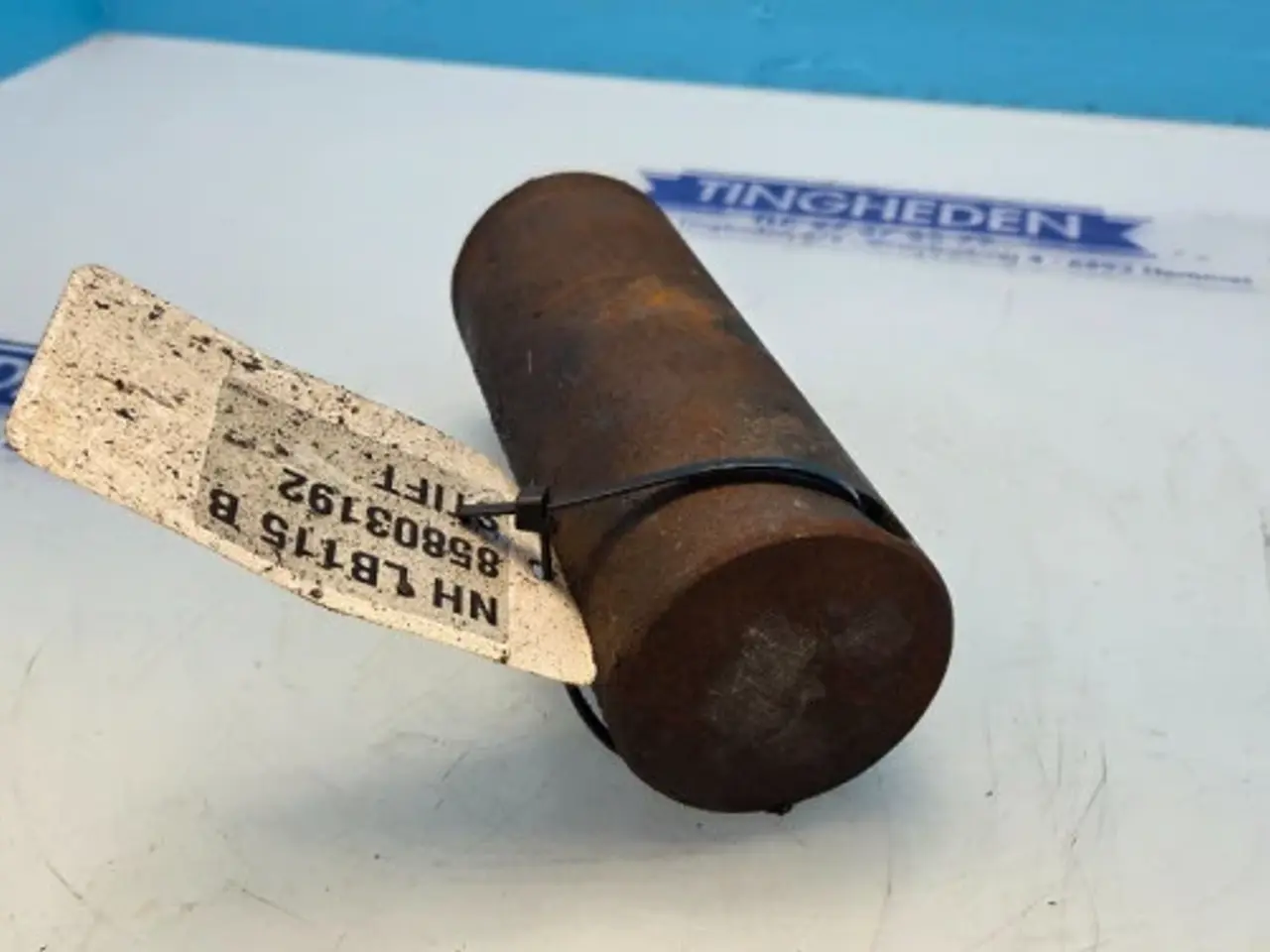 Billede 5 - New Holland LB115B Stift 85803192