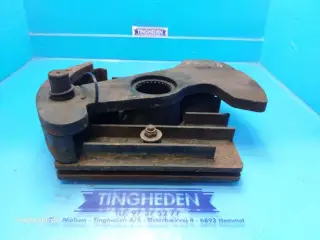 New Holland 4860S Krumtapaksel 84007450