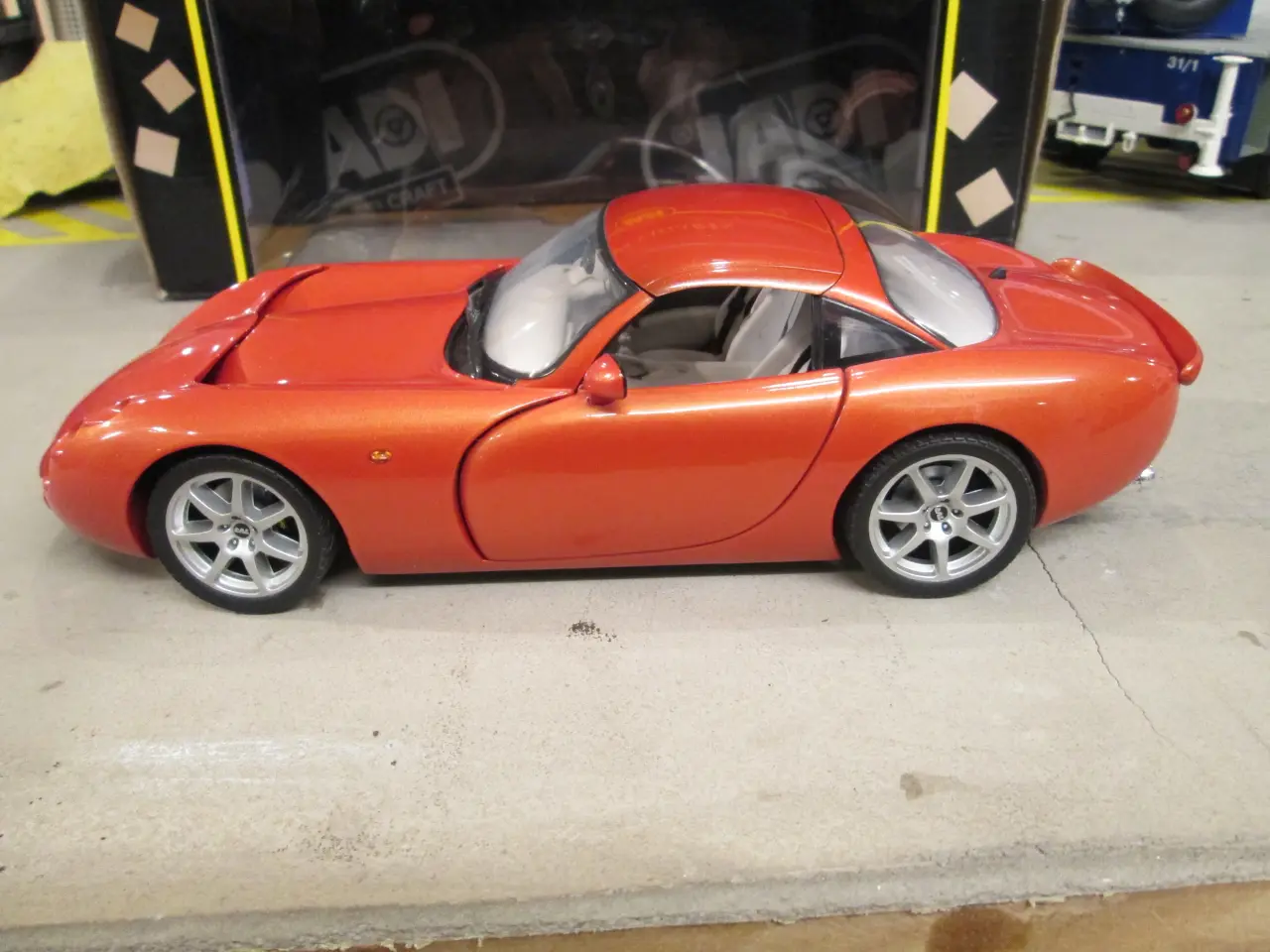 Billede 4 - Modelbil 1:18 Tvr Tuscan Jadi