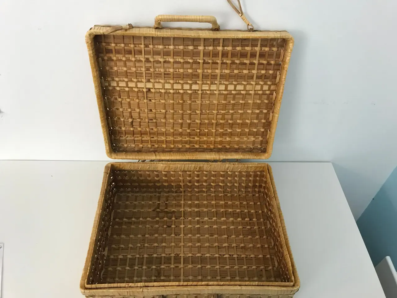 Billede 8 - Retro picknick kurv i flet