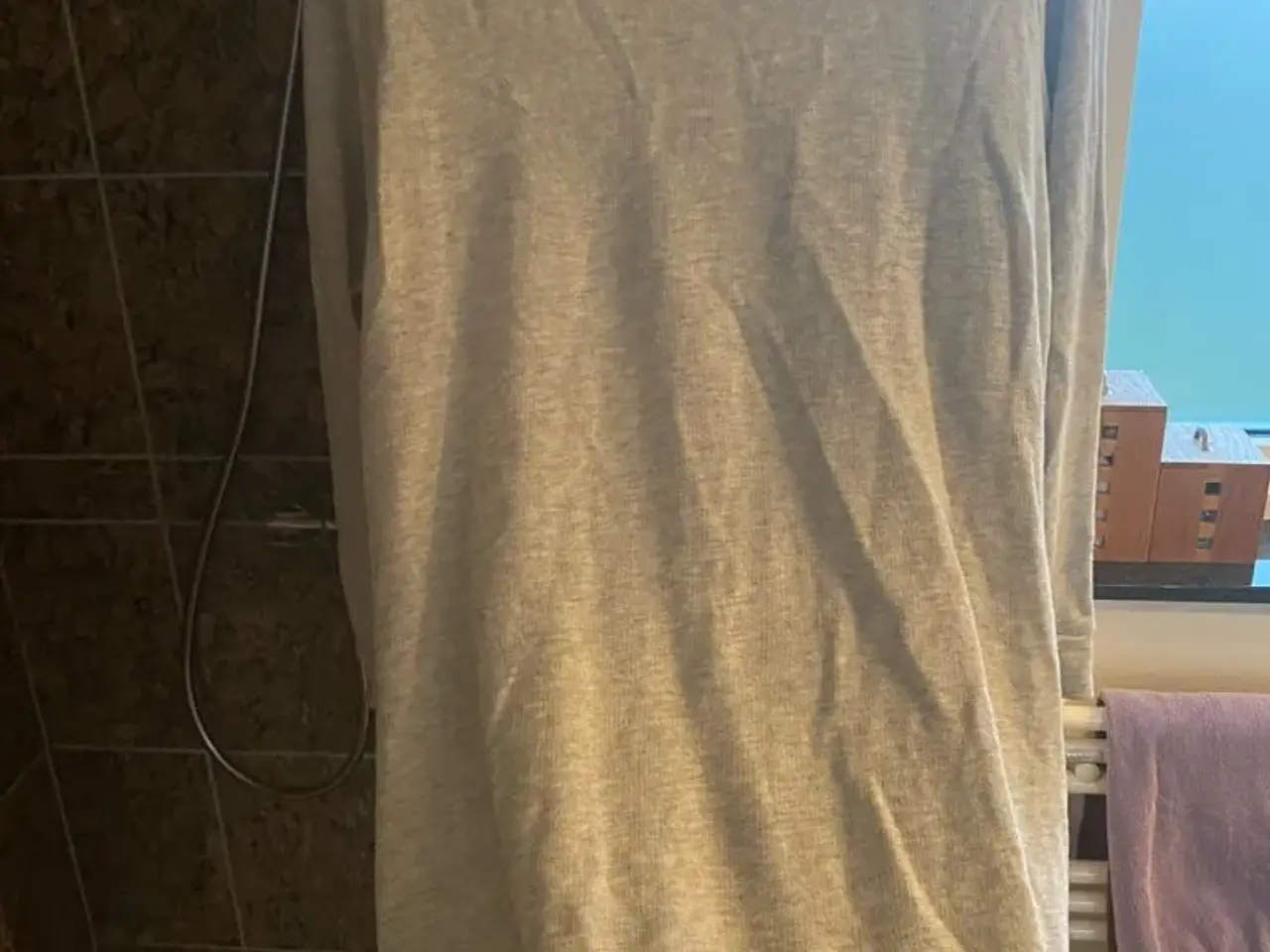 Billede 1 - Flot lang bluse fra pieces str M