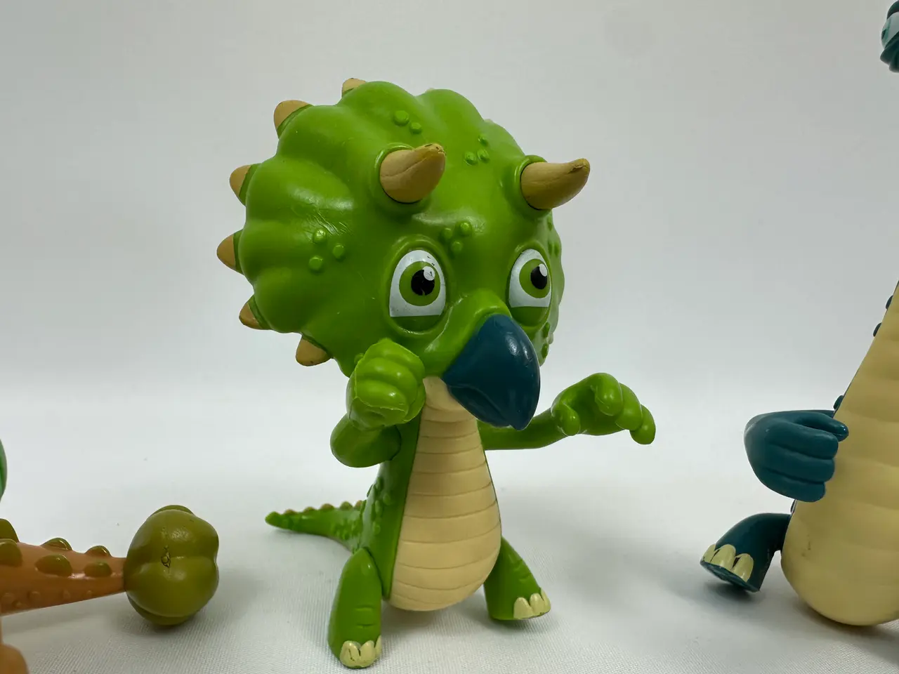 Billede 4 - 4 stk. dinosaurer (Gigantosaurus)