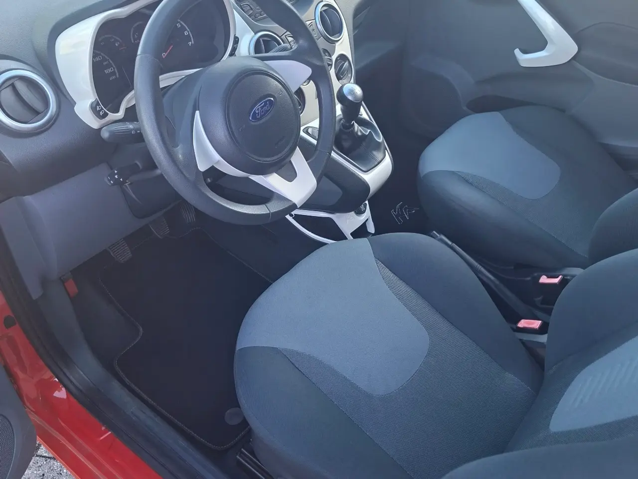 Billede 18 - Ford Ka Titanium 2014 kun 47000 km