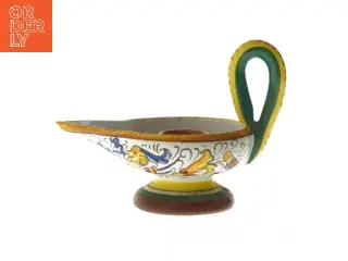 Dekorativ lysestage formet som olielampe i keramik (str. 15x9 cm)