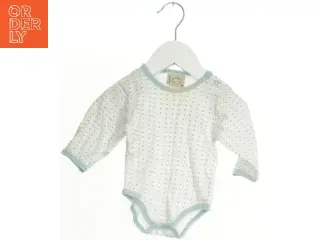 Baby bodystocking med mønster fra Fixoni (str. 56)