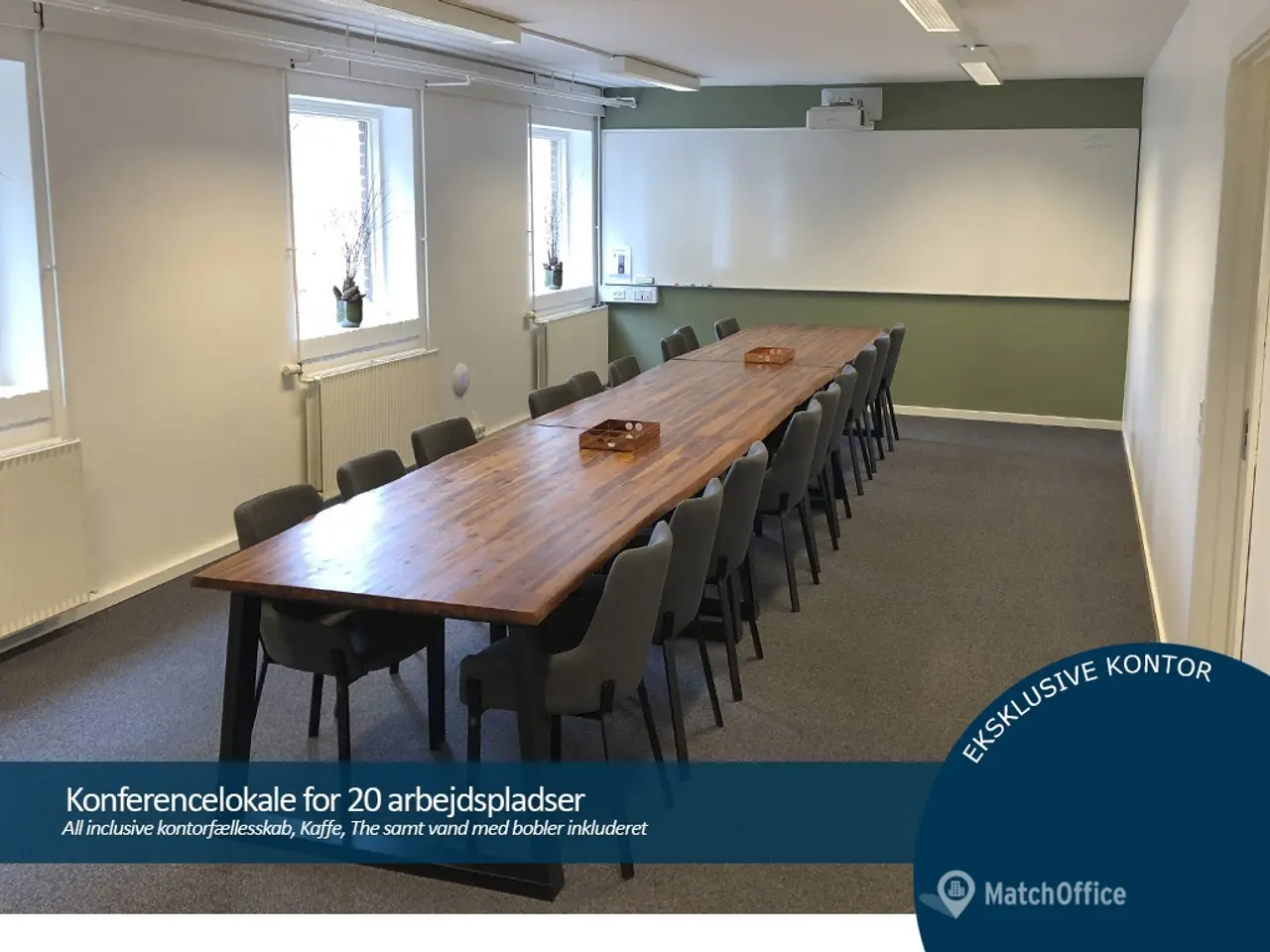 Billede 3 - Kontorbord i eget lokale