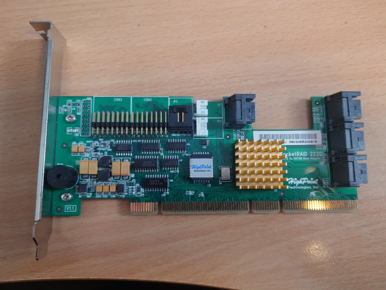 Billede 1 - HighPoint RocketRAID 2220 – 8-port SATA II RAID-co