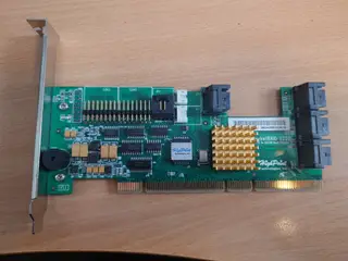 HighPoint RocketRAID 2220 – 8-port SATA II RAID-co