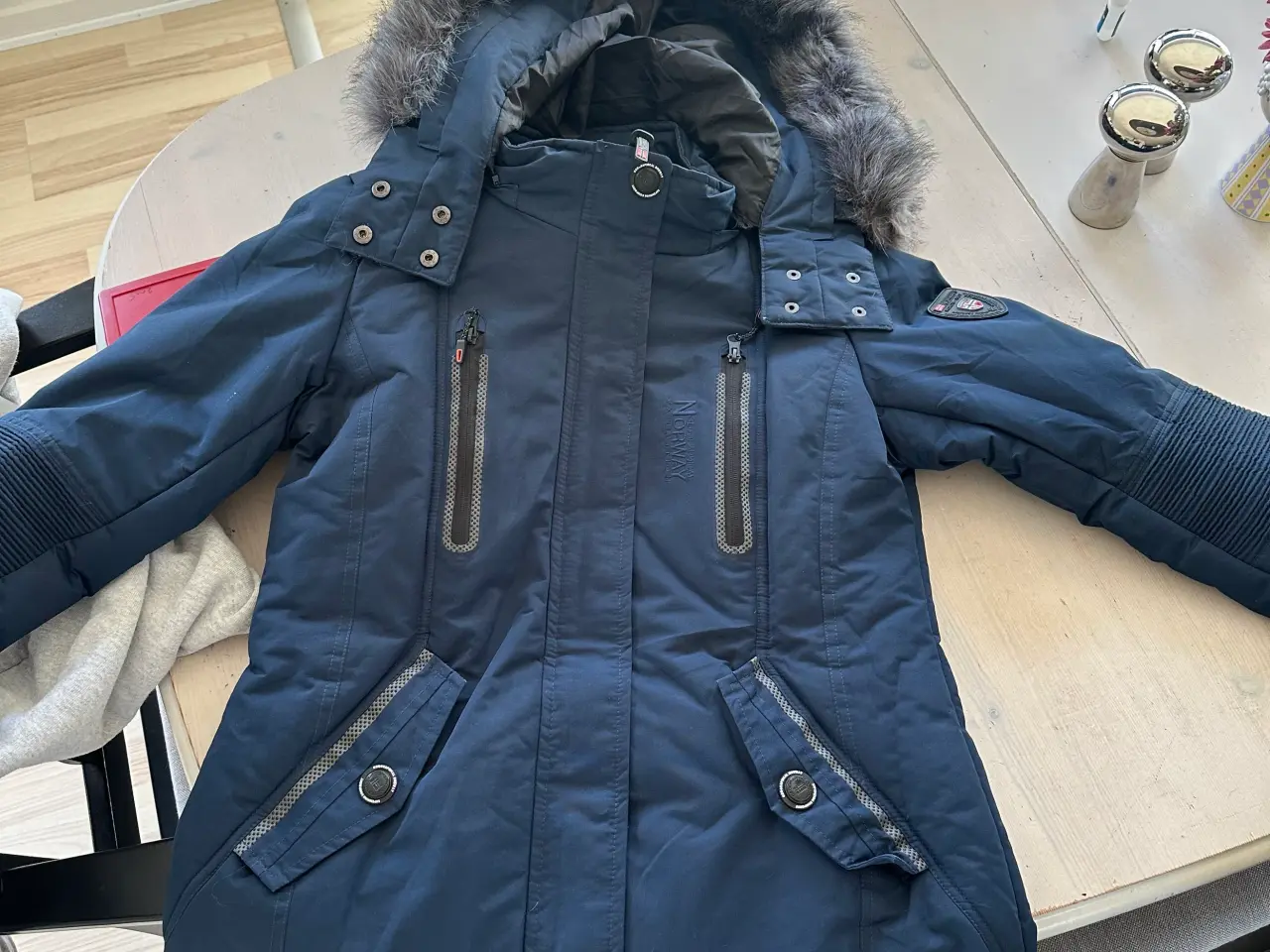 Billede 1 - Virkelig varm vinter jakke 