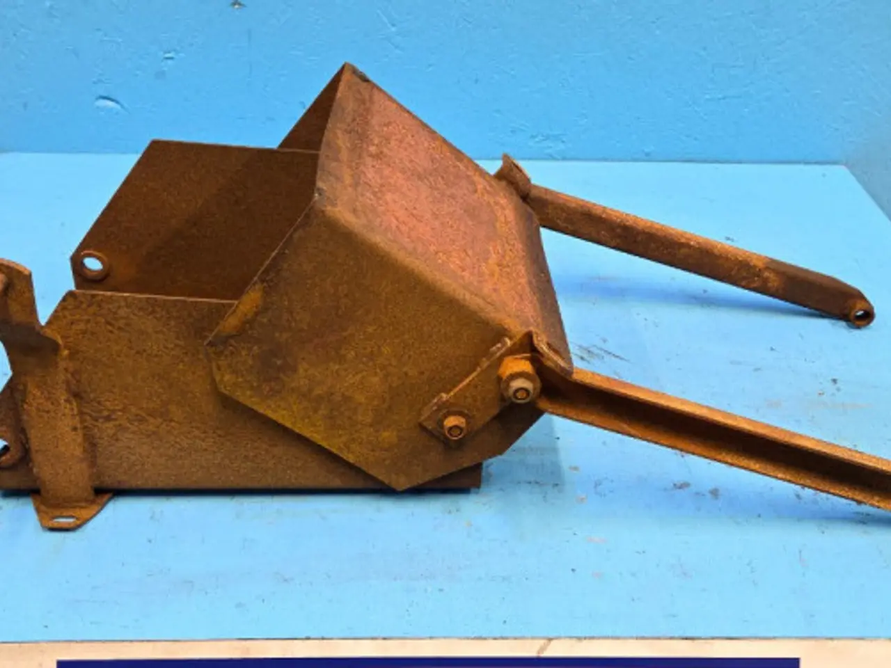 Billede 3 - New Holland FX40 Afledeplade 84032125