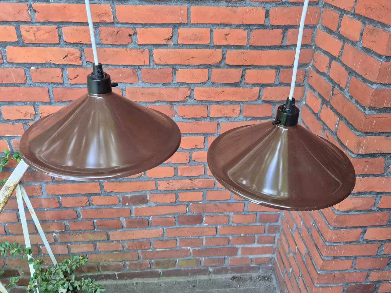 Billede 2 - Fine chokoladebrune skomagerpendler
