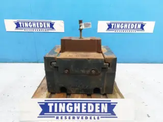 Case CVX 120 Frontvægt 480 Kg 1-33-161-401