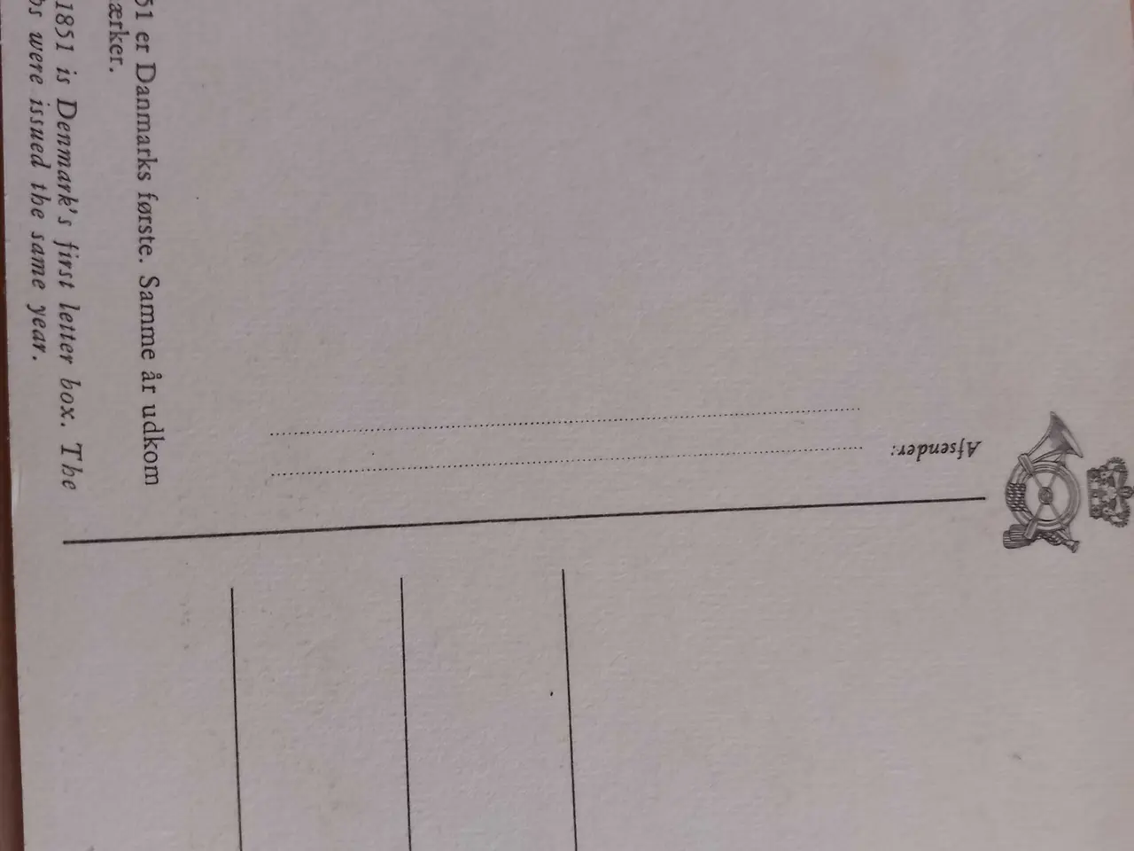 Billede 2 - Postkort med billede af Danmarks første postkasse