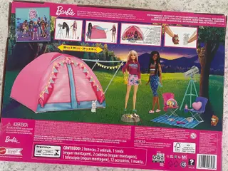 Barbie på telttur