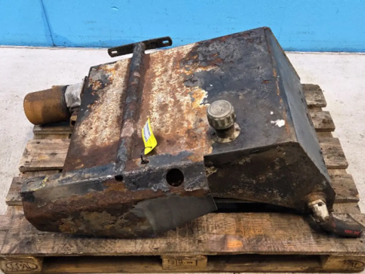 Billede 4 - New Holland FX40 Olietank 84817097