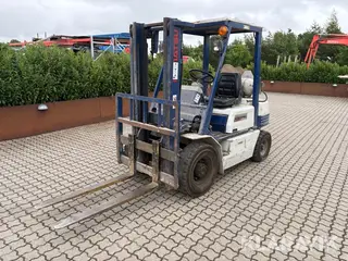 Truck Komatsu FG20H 11