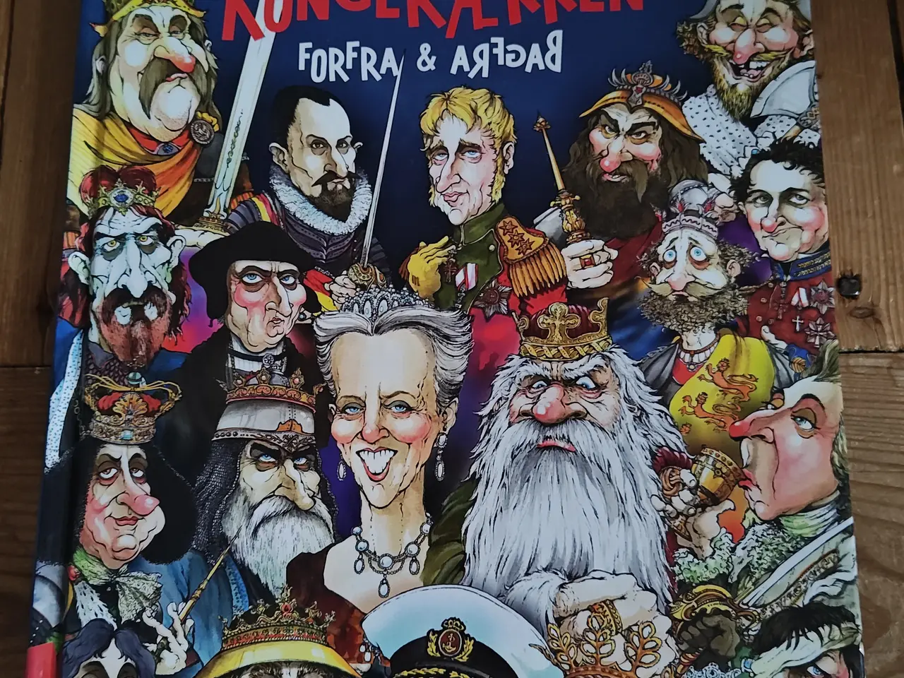 Billede 1 - Kongerækken forfra og bagfra af Morten Ingemann