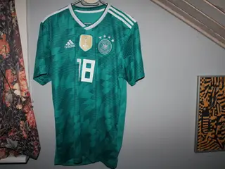 Joshua Kimmich Tyskland udebanetrøje 2018 VM