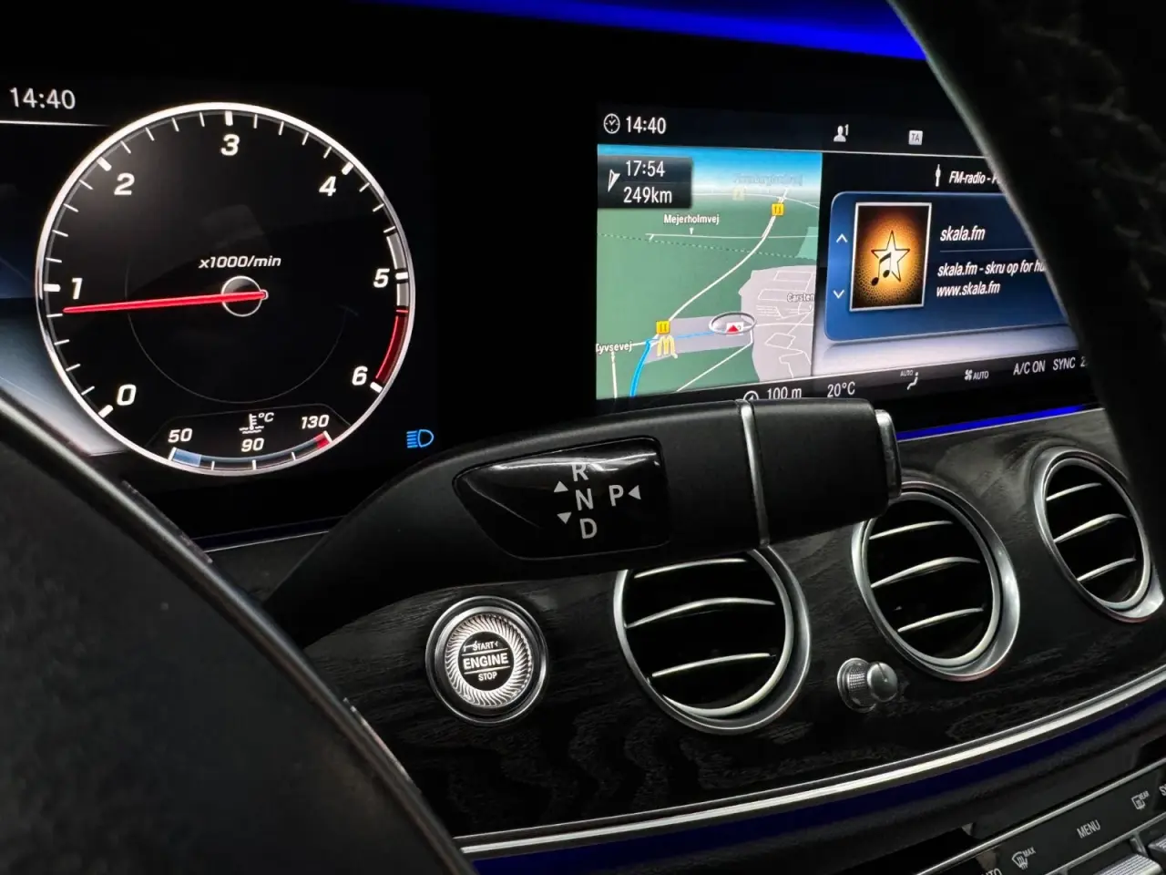 Billede 8 - Mercedes E220 d 2,0 AMG Line stc. aut.