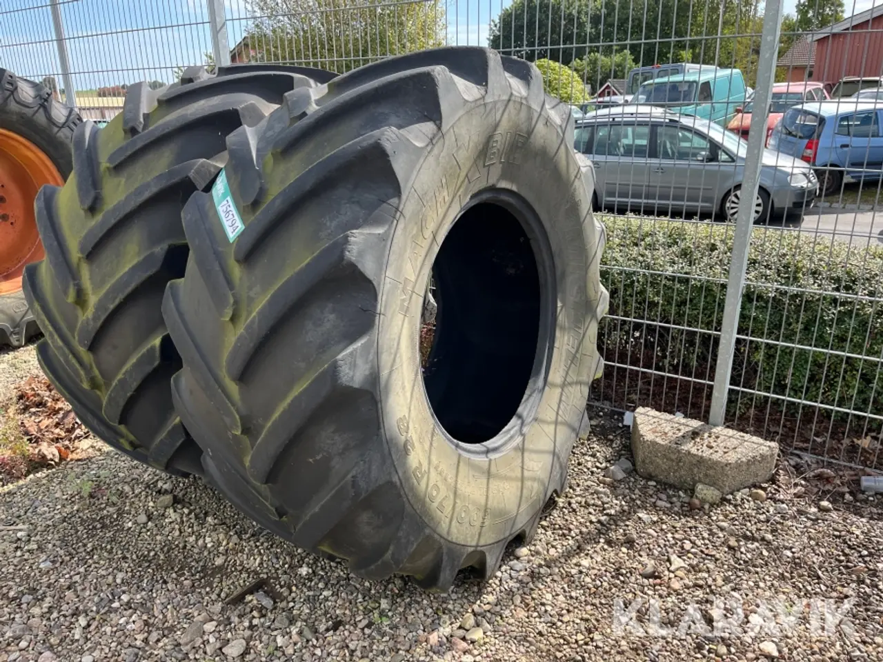 Billede 1 - Dæk Michelin MachXBib 600/70 R28, 2 Styk
