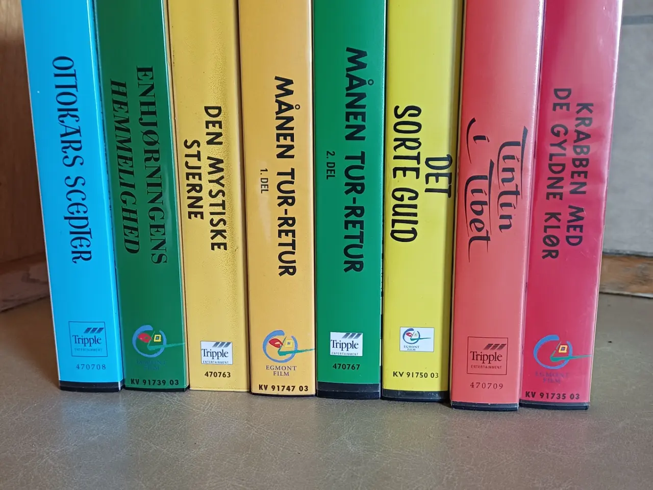 Billede 2 - Tintin VHS samling – 7 tegnefilm ( 8 bånd )