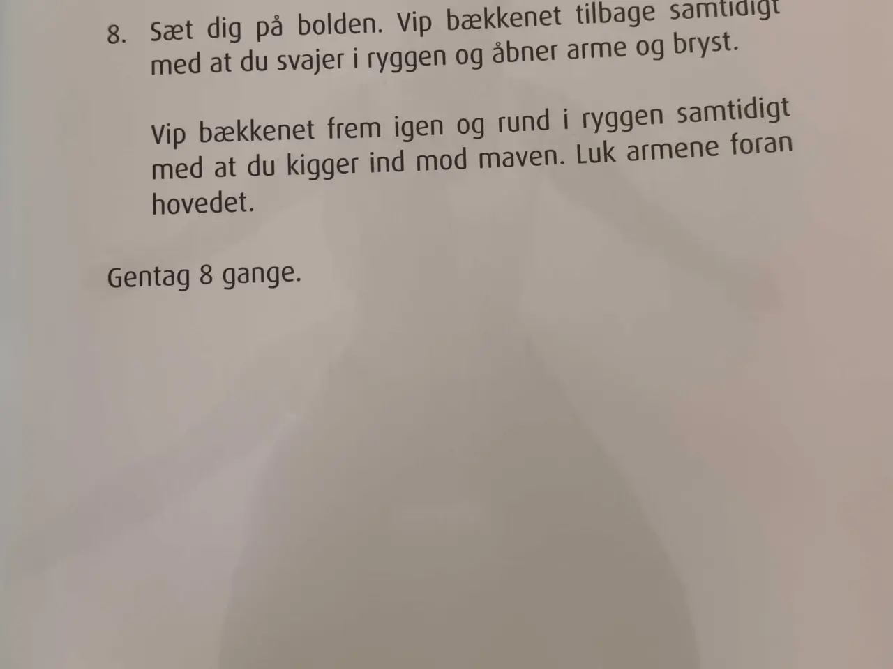 Billede 4 - Flad mave & stærk ryg med gymball