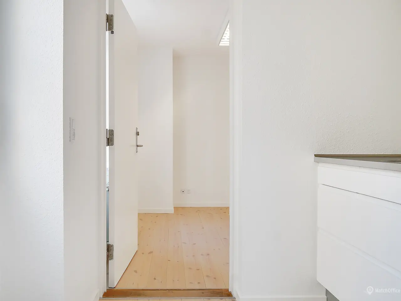 Billede 6 - 34 kvm. charmerende kontor. klinik. butik etc. - Odense C