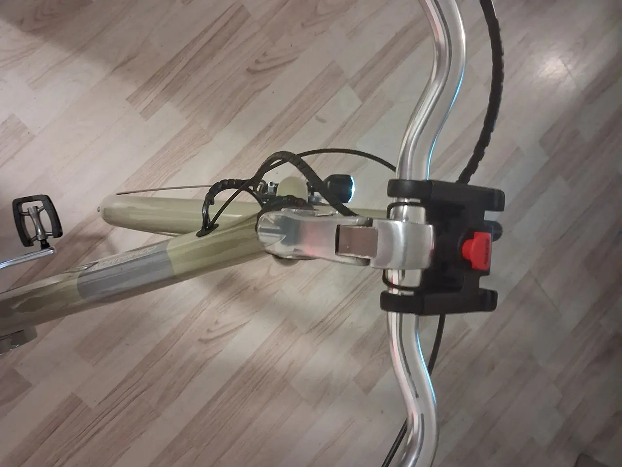 Billede 7 - Companion E1.0 lysebrun årgang 2026 elcykel