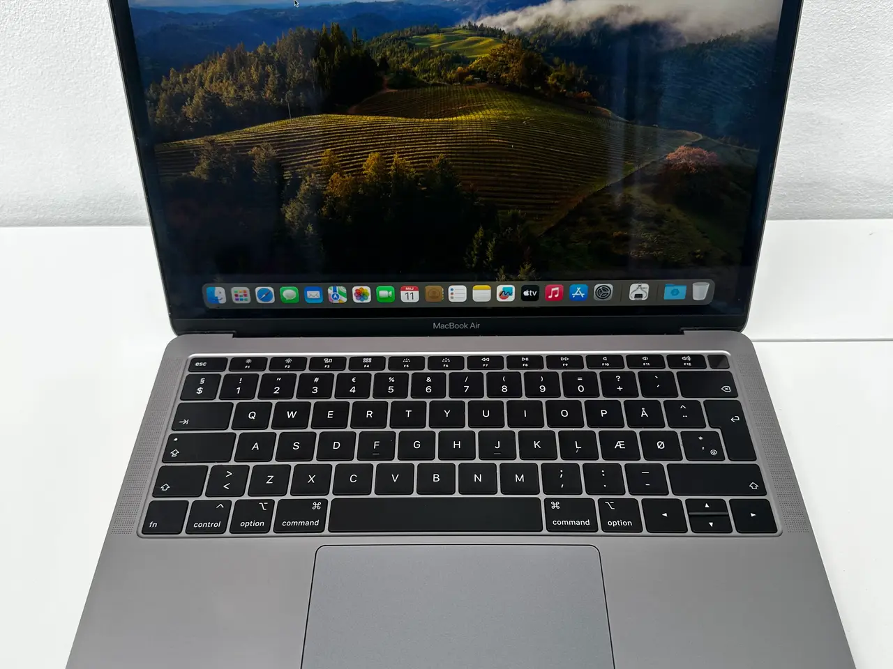 Billede 2 - MacBook Air 13” 2019 Space Grey(ny batteri)