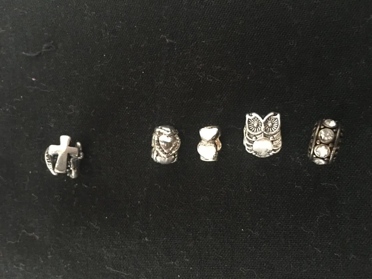 Billede 1 - Armbånd med Charms
