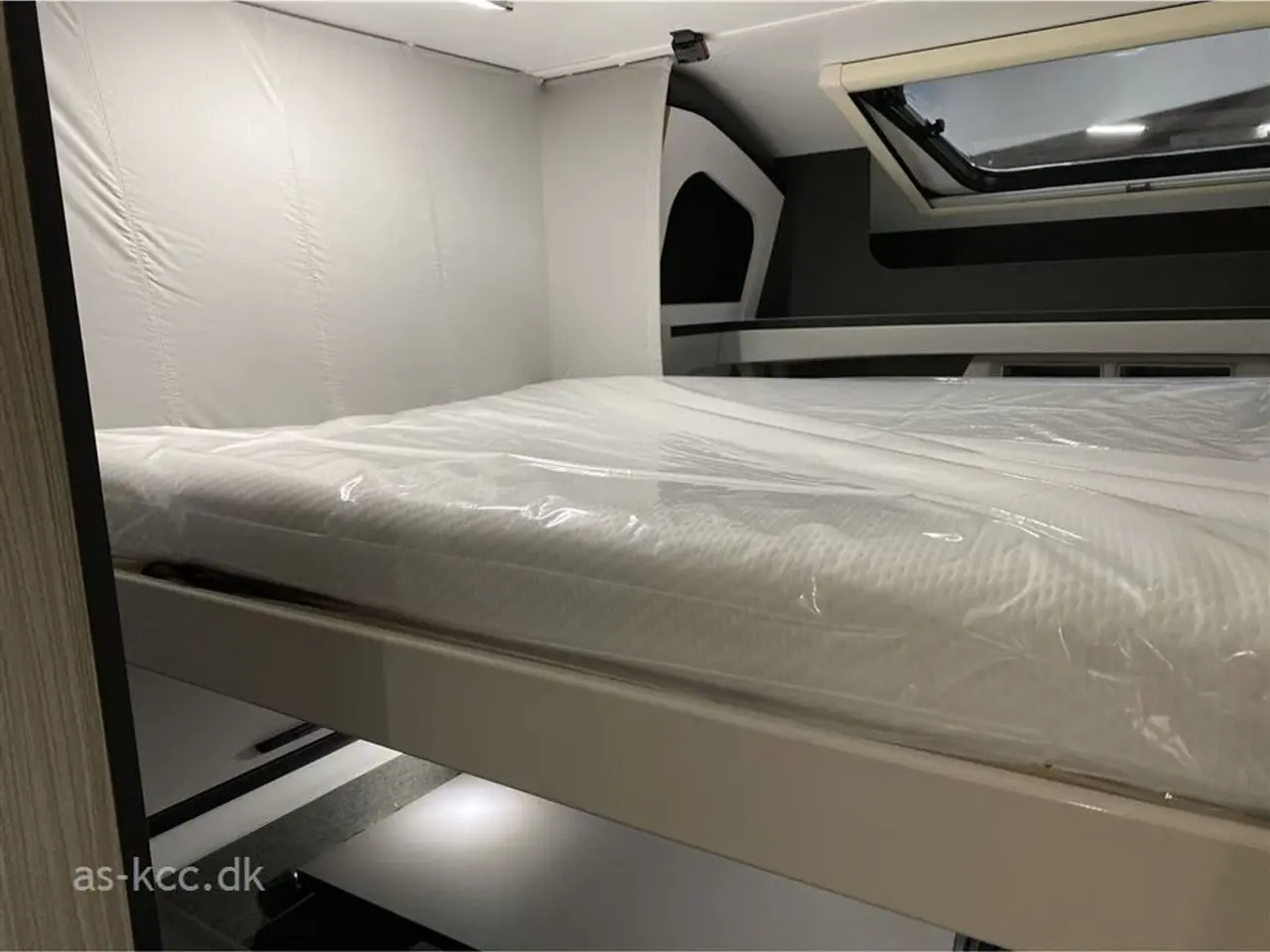 Billede 22 - 2026 - Sun Living S 70 SL Automat gear 165 HK   Sun Living S 70 SL  165 HK og Automatgear .