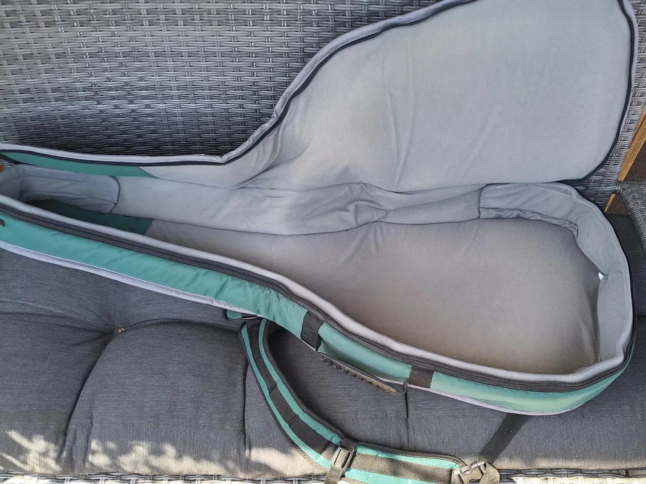 Billede 5 - FORET BOULDER GUITAR TASKE/RYGSÆK, I FLOT STAND