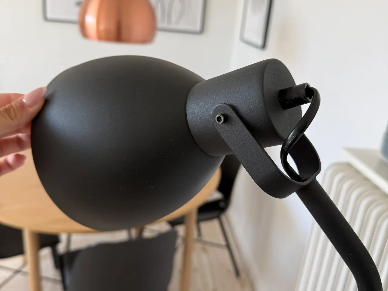 Billede 5 - Gulvlampe i sort
