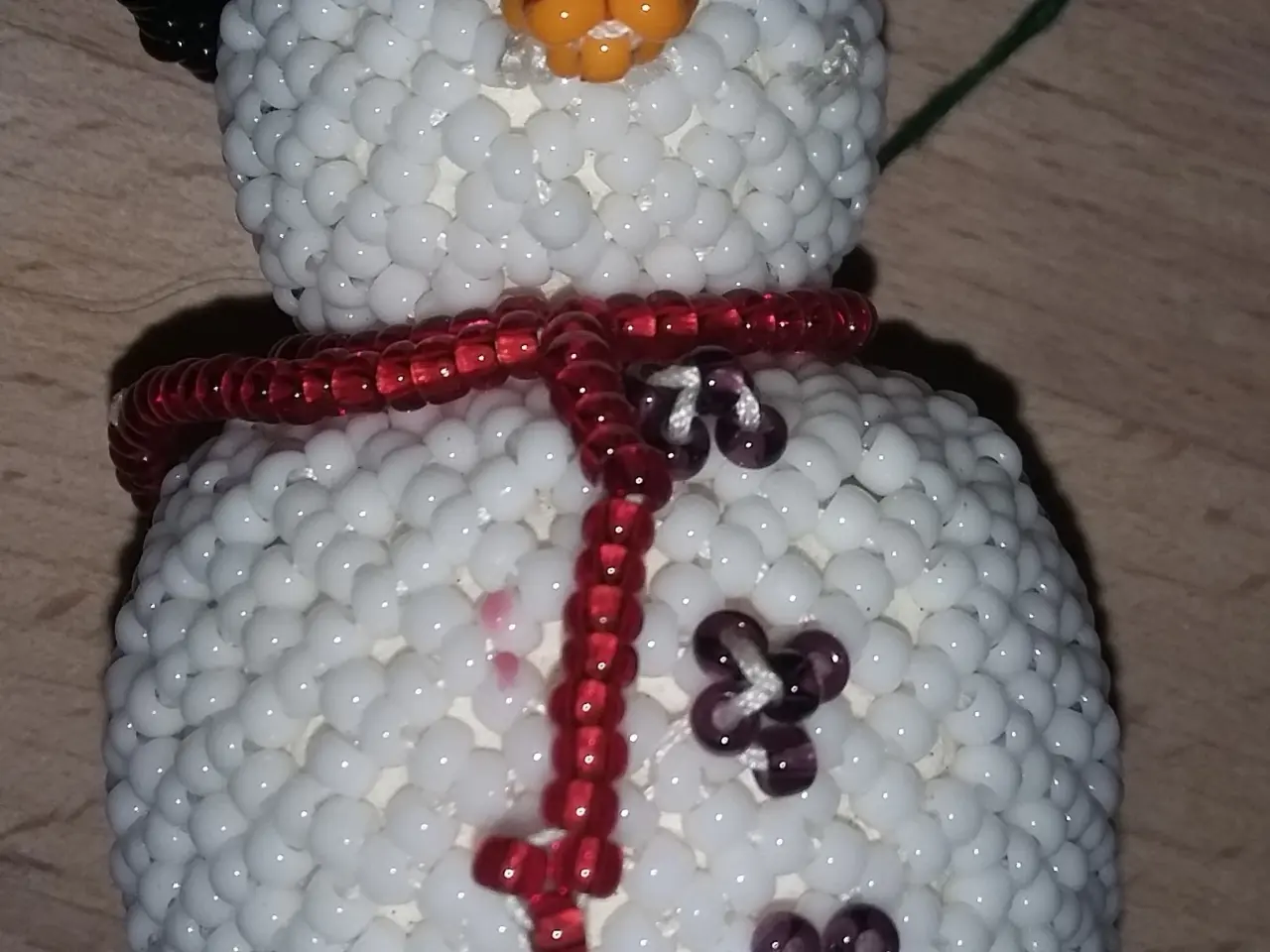 Billede 8 - JULEPYNT AF PERLER