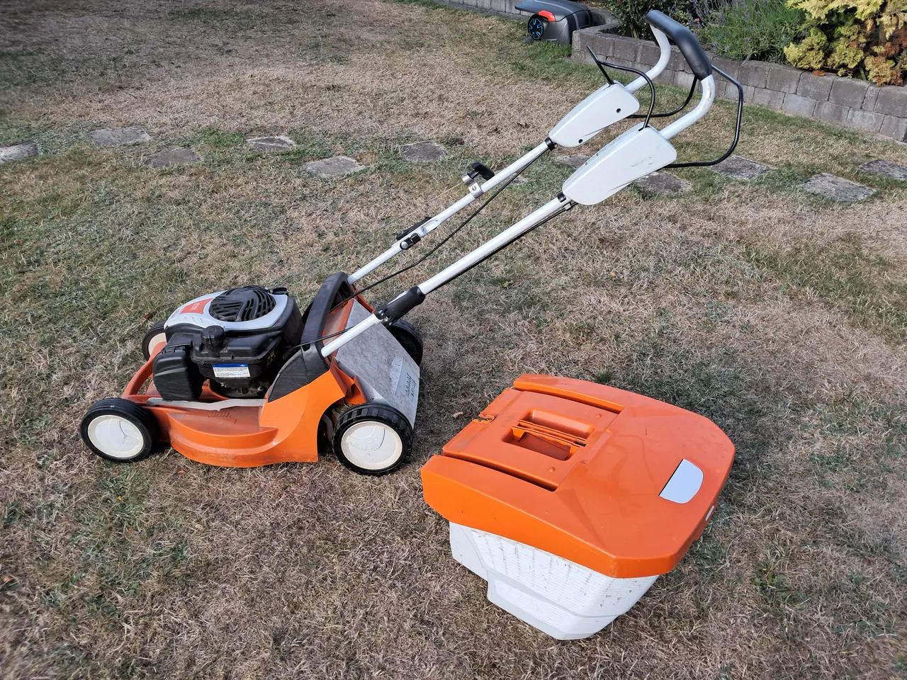 Billede 1 - Stihl plæneklipper til din have eller sommerhus
