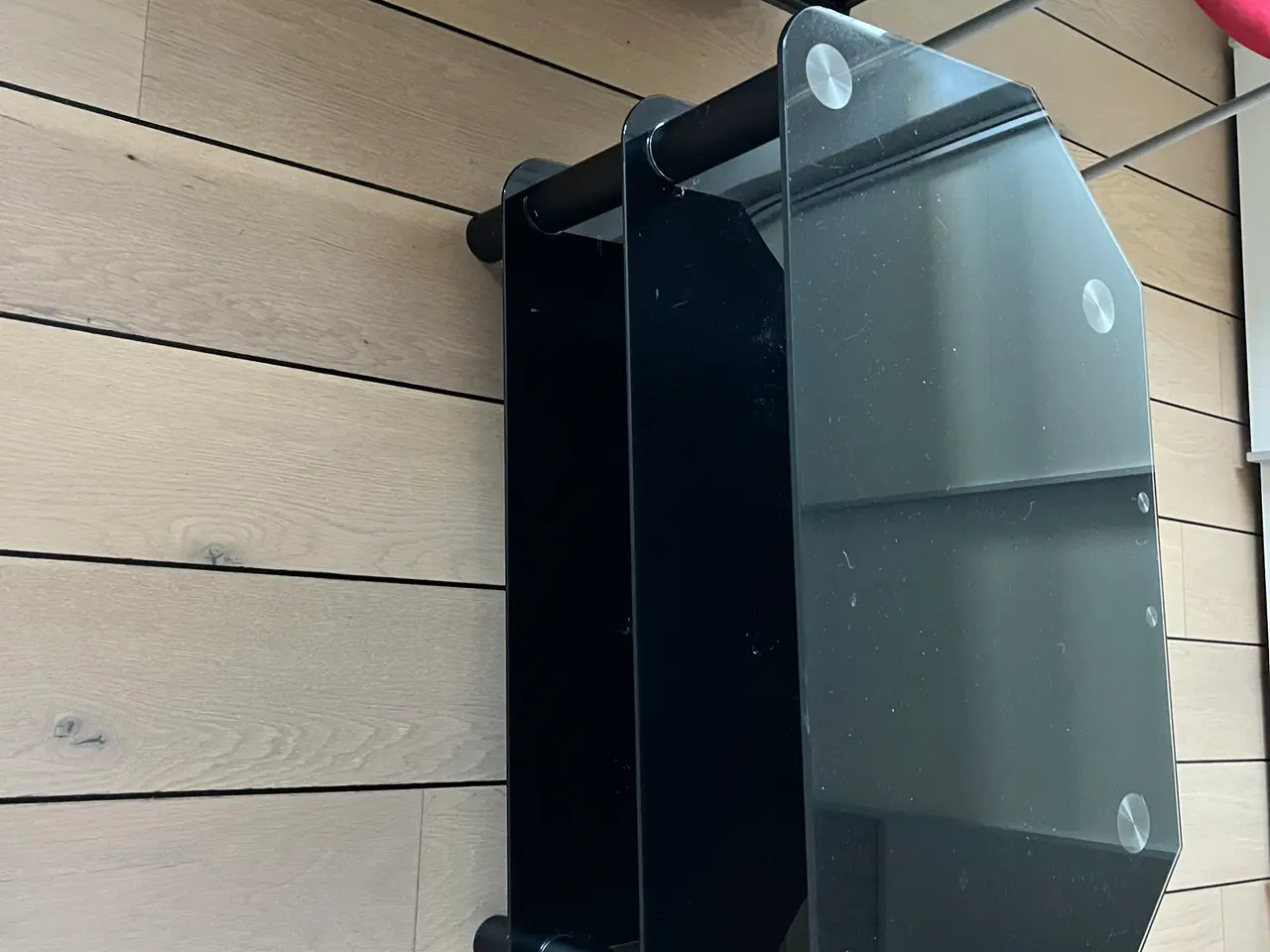 Billede 1 - TV bord af glas