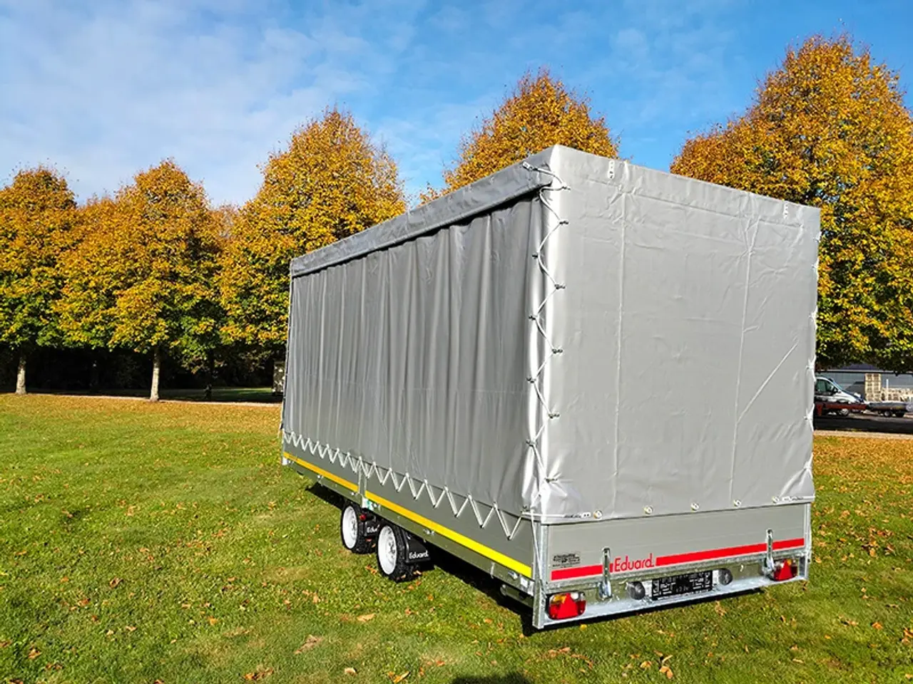 Billede 4 - Høj presenning m. gardinsider til Eduard 5022 trailer
