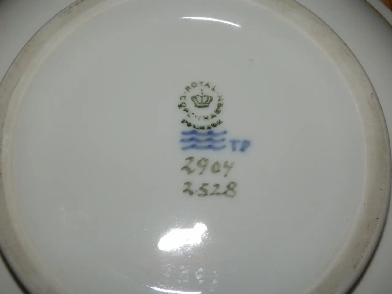 Billede 9 - Fine Royal Copenhagen fade og skåle 6 stk.