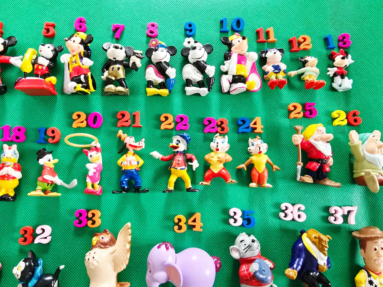 Billede 3 - Disney figurer til 20,- pr. stk.