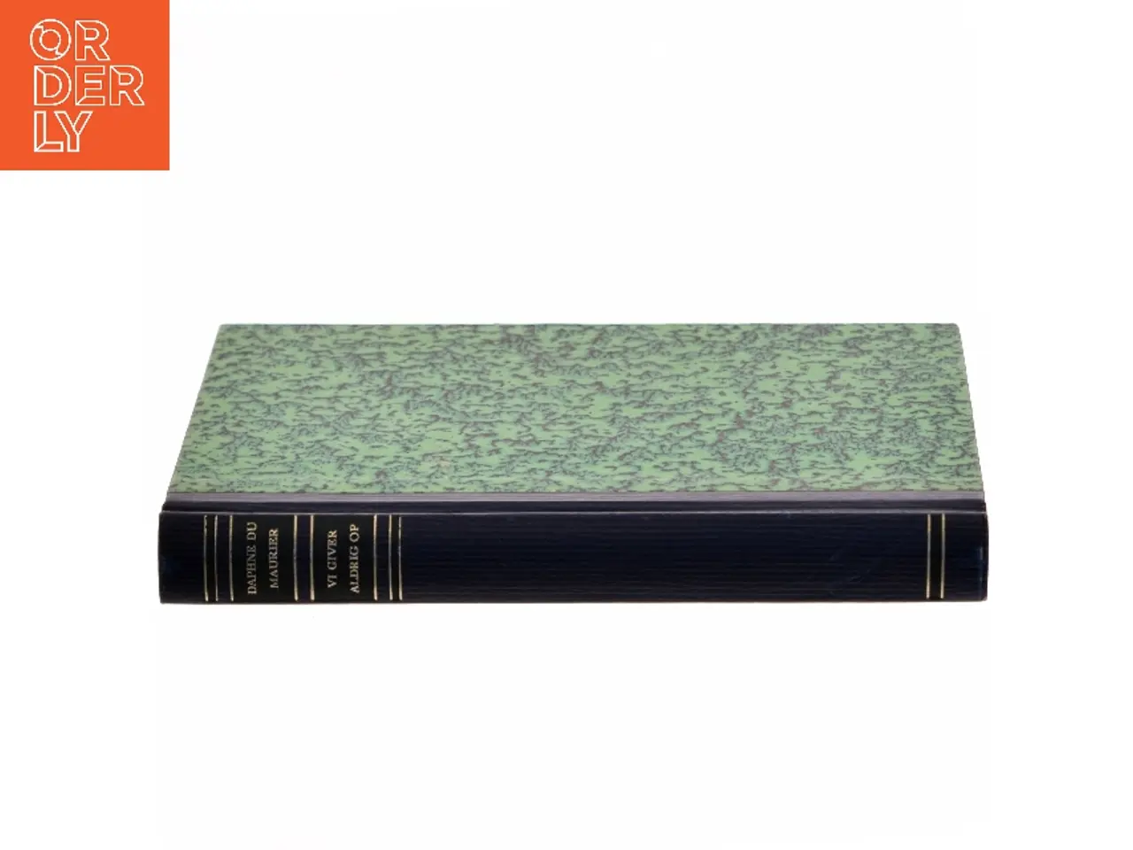 Billede 2 - Vi giver aldrig op af Daphne Du Maurier (Bog)