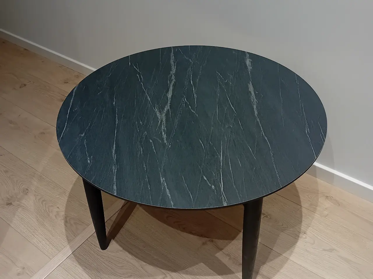 Billede 1 - Sofabord Ø80 
