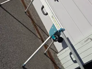 Makita WST06 Miter Saw Stand. 