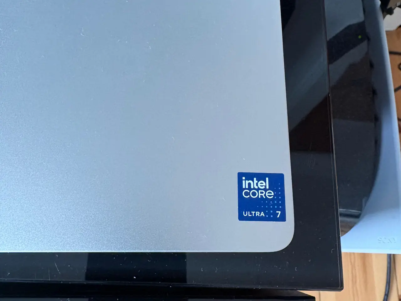 Billede 4 - Dell Pro 16 Plus (16") – Kraftfuld bærbar med Inte