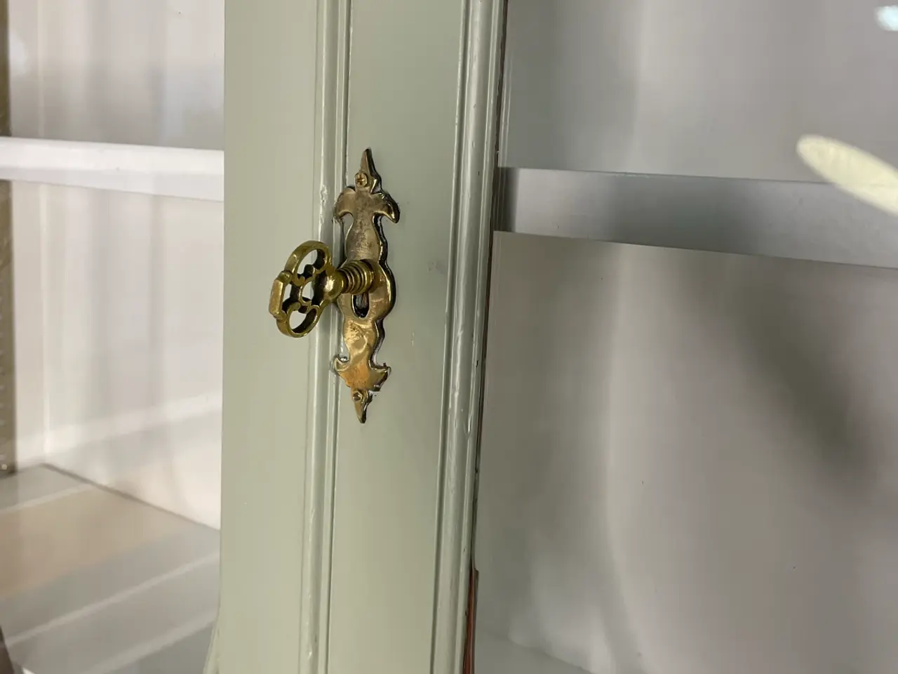 Billede 3 - Smuk Hepplewhite vitrine