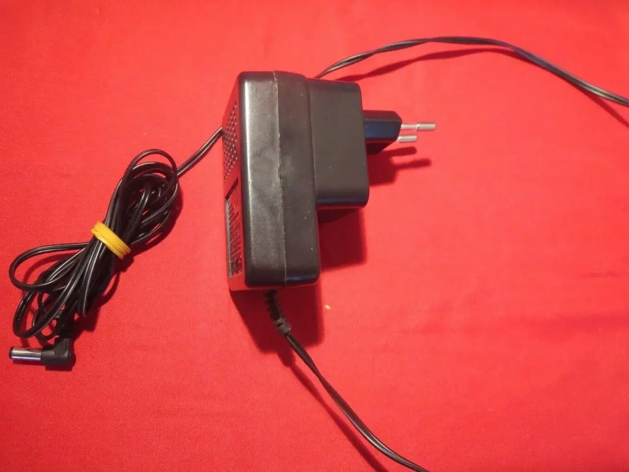 Billede 1 - Bly akkumulator lader W&K MODEL: 1944 til 6V til